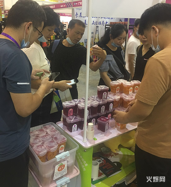 10年經(jīng)營(yíng)屢創(chuàng)暢銷奇跡,這款與眾不同的果肉飲品銷量逐月上漲! 10年經(jīng)營(yíng)屢創(chuàng)暢銷奇跡,這款與眾不同的果肉飲品銷量逐月上漲!